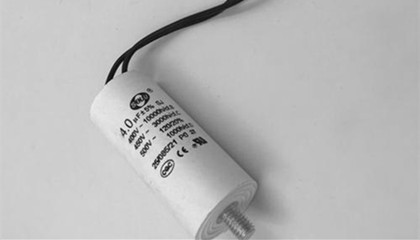 如何選擇到質(zhì)量好的面包機(jī)電容器？
